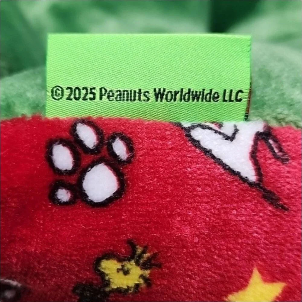 Charlie Brown Snoopy Christmas Pet Cat Dog Bed New With Tags 2025 Red Multicolor
